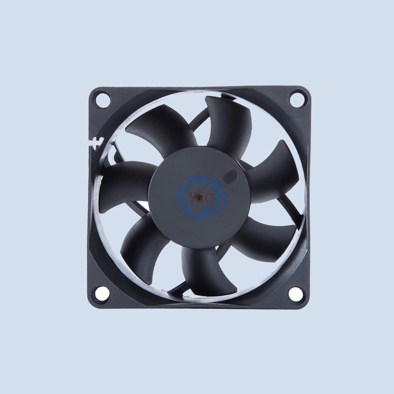 7025 axial fan